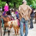 Kids getting ready for their horse-ride